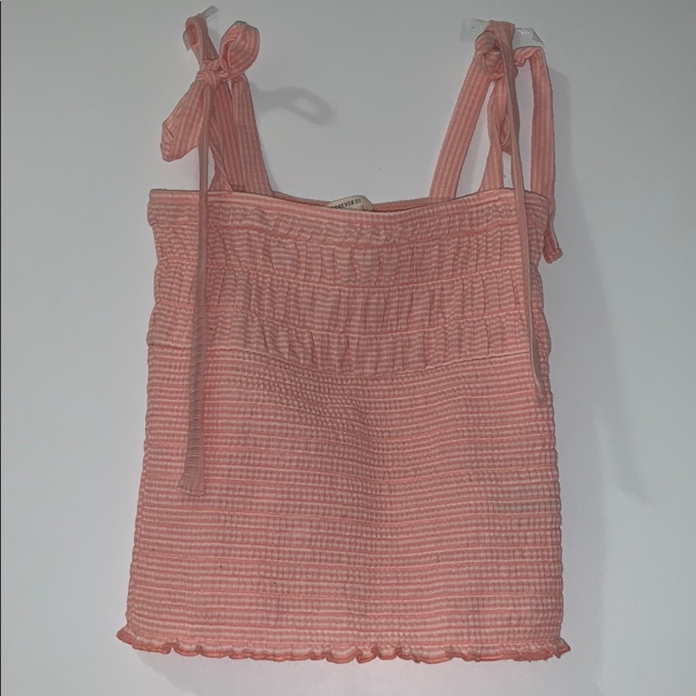 Cute forever 21 shirt